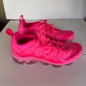 Size 11 Nike Air VaporMax Plus Hot Pink  Womens 11